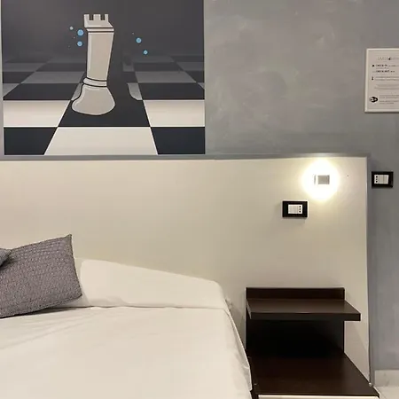 Lion University&youth 2 Πανσιόν